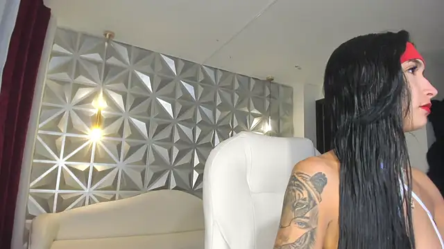 hellen tease online show from December 22, 12:46 pm