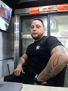 Catire10  online show from November 17, 2:45 pm