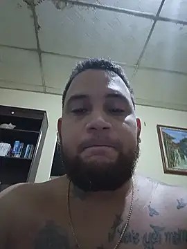 Catire10  online show from May 28, 5:49 am