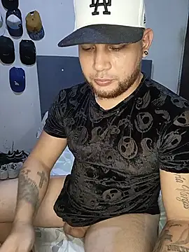 Catire10  online show from August 4, 5:54 am