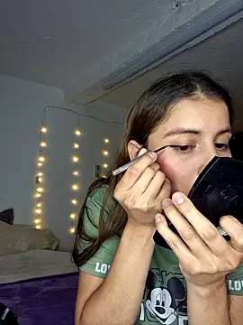 aytanna torrez online show from October 20, 8:42 pm