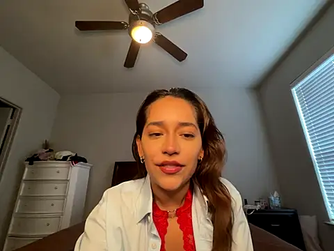 Snapshot of eurydicee chatting on September 13, 7:57 pm eurydicee online show from September 13, 7:57 pm