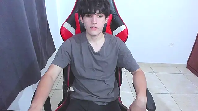 Snapshot of eren_188 chatting on September 30, 8:03 pm eren 188 online show from September 30, 8:03 pm