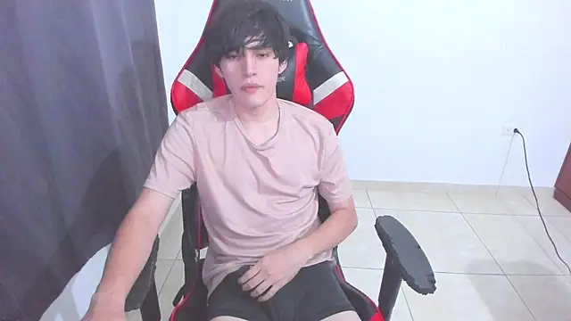 Snapshot of eren_188 chatting on November 10, 4:22 am eren 188 online show from November 10, 4:22 am