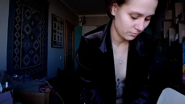 worsh1p me online show from October 1, 12:55 pm