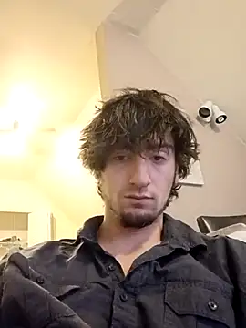 salmonman1305 online show from April 10, 6:56 pm