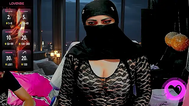 SultanaLayla online show from February 2, 7:23 pm