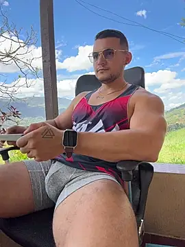 Snapshot of Marco_Vega chatting on June 16, 3:25 pm Marco Vega online show from June 16, 3:25 pm