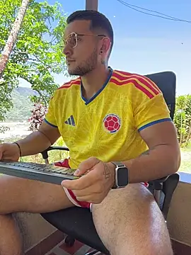 Snapshot of Marco_Vega chatting on July 7, 5:06 pm Marco Vega online show from July 7, 5:06 pm