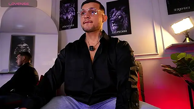 Snapshot of Marco_Vega chatting on August 1, 1:05 am Marco Vega online show from August 1, 1:05 am