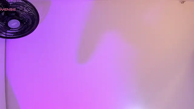 sweet  vanessa1 online show from July 2, 3:23 am
