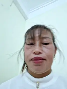 ngocngoc cute online show from December 22, 9:45 pm