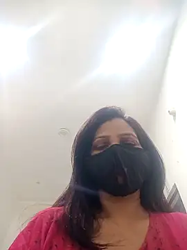 Snapshot of soni_yhakur chatting on April 23, 12:45 am soni yhakur online show from April 23, 12:45 am