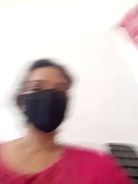 Snapshot of soni_yhakur chatting on April 25, 10:51 am soni yhakur online show from April 25, 10:51 am