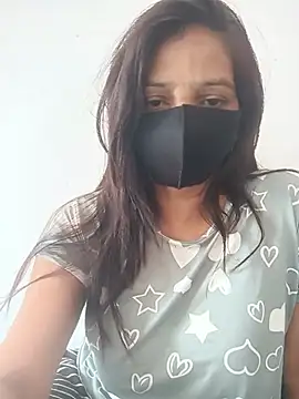 Snapshot of soni_yhakur chatting on May 29, 1:03 am soni yhakur online show from May 29, 1:03 am