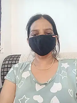 Snapshot of soni_yhakur chatting on June 6, 4:50 am soni yhakur online show from June 6, 4:50 am