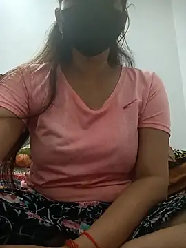 Snapshot of soni_yhakur chatting on July 11, 1:52 am soni yhakur online show from July 11, 1:52 am