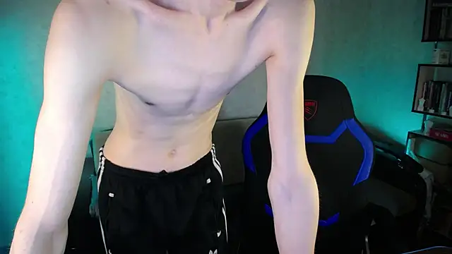 yes cute boy  online show from April 5, 1:08 pm