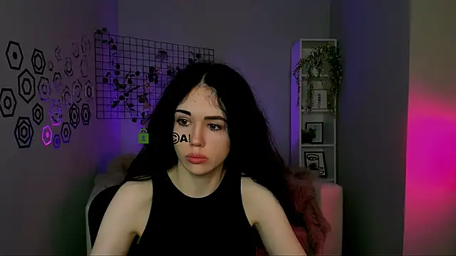 riley sanders online show from October 8, 7:11 pm