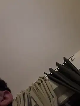 Gipsyboysteve online show from November 18, 1:11 am