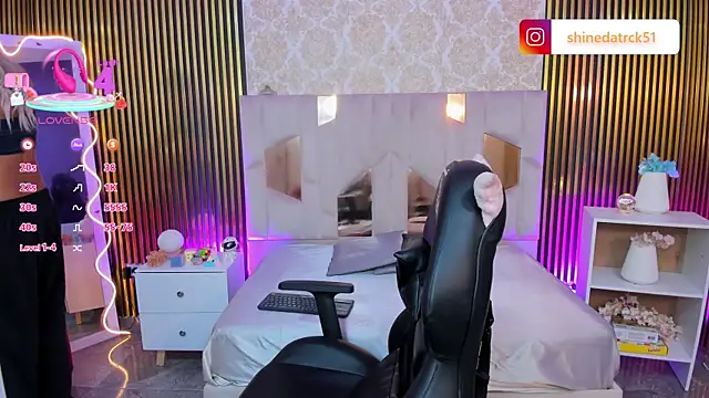 Shinedark tay1 online show from September 20, 3:29 am