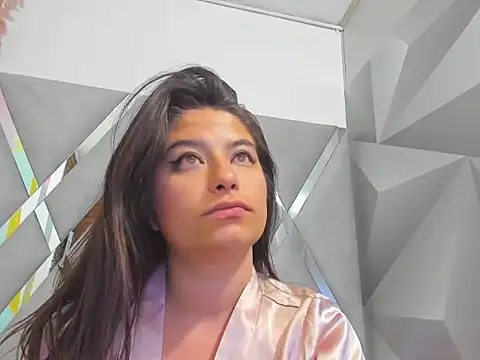  Roxxxane 09 online show from December 5, 9:29 am