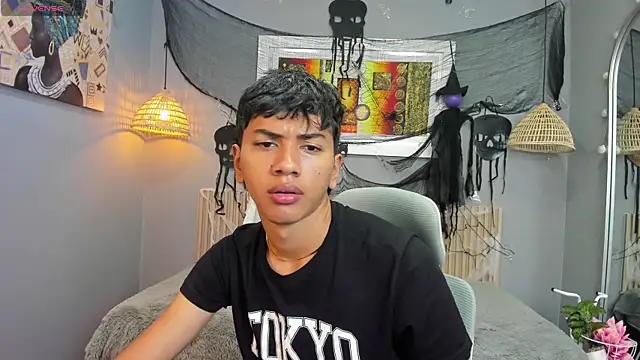 markbowie online show from October 25, 11:29 am