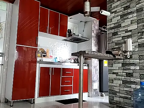 Masterblue hot online show from December 4, 8:06 pm