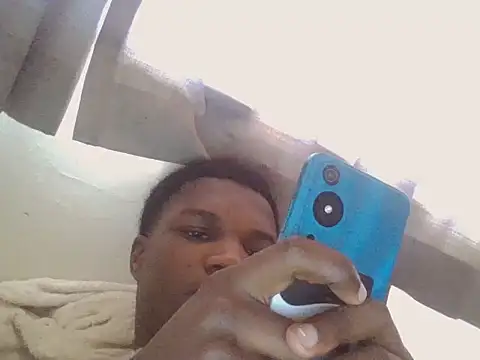 Snapshot of Ziphoo2 chatting on September 22, 9:55 am Ziphoo2 online show from September 22, 9:55 am