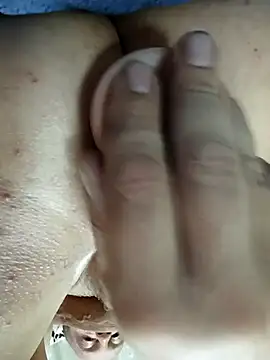 Snapshot of bogdy6969 chatting on March 20, 7:30 pm bogdy6969 online show from March 20, 7:30 pm