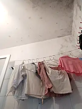 naop04 online show from November 3, 11:37 pm