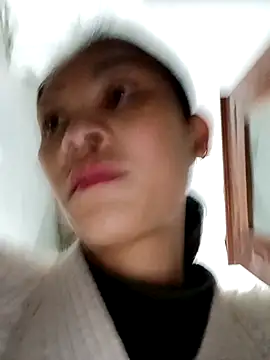 Mymyshow online show from February 4, 11:42 pm