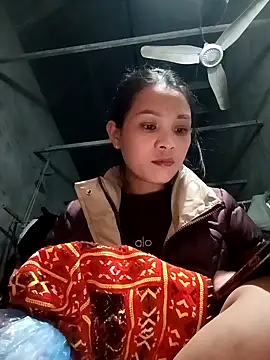 Mymyshow online show from February 7, 1:26 pm