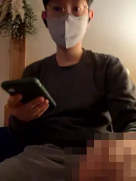 tom19899q online show from November 13, 4:17 pm