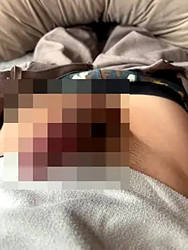 tom19899q online show from November 27, 5:53 am