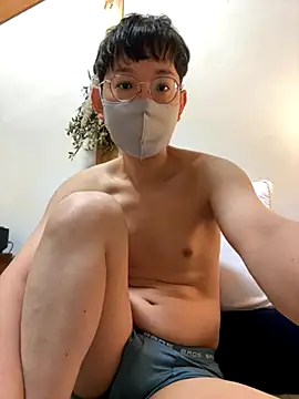 tom19899q online show from November 27, 9:17 pm