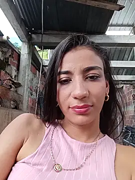 Snapshot of -juicy_ chatting on October 11, 7:23 pm -juicy  online show from October 11, 7:23 pm