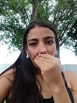 Snapshot of -juicy_ chatting on October 26, 9:42 pm -juicy  online show from October 26, 9:42 pm