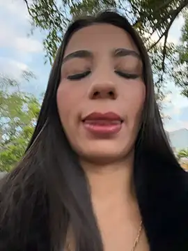 -juicy  online show from March 21, 10:57 pm