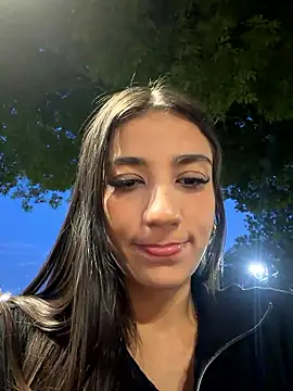 -juicy  online show from May 13, 11:22 pm