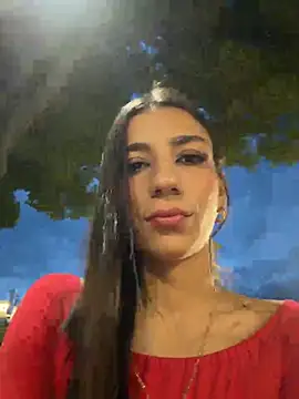 -juicy  online show from May 21, 11:23 pm