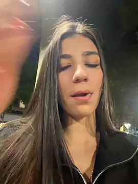 -juicy  online show from May 25, 11:33 pm