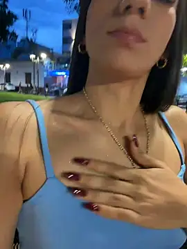 -juicy  online show from June 2, 11:18 pm
