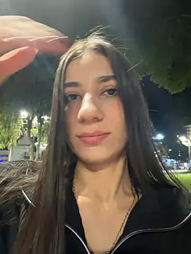 -juicy  online show from June 14, 11:51 pm