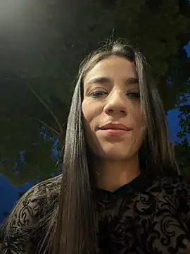 -juicy  online show from July 12, 11:29 pm