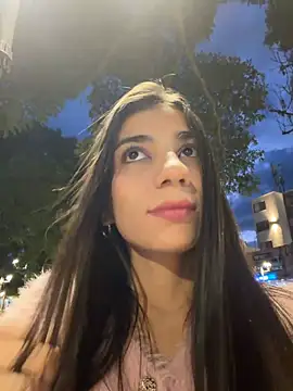 -juicy  online show from July 29, 11:36 pm