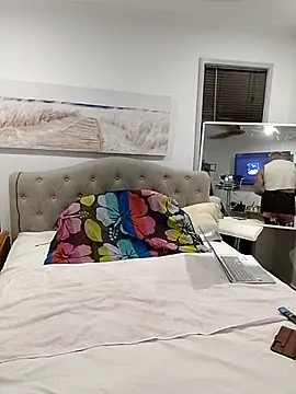 Snapshot of iamthepublickmasterbater chatting on October 19, 10:27 am iamthepublickmasterbater online show from October 19, 10:27 am