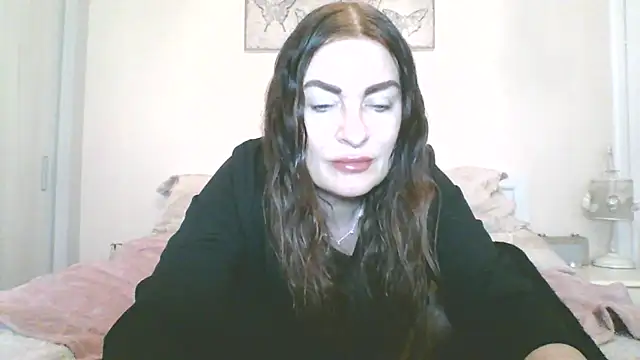 EllaKent online show from February 3, 3:39 pm