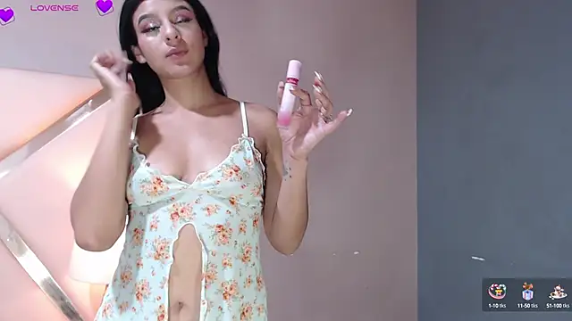 VioletLux online show from October 11, 7:45 pm