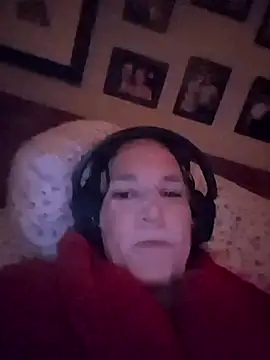 forbiddenbabygirl online show from October 31, 4:02 am